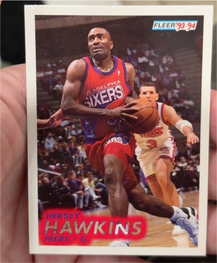 1993-94 Fleer #157 Hersey Hawkins — front