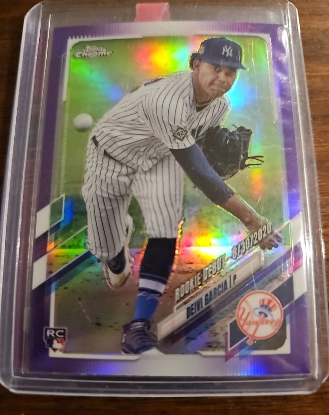 2021 Topps Chrome Update #USC78 Deivi Garcia Rookie Debut — front