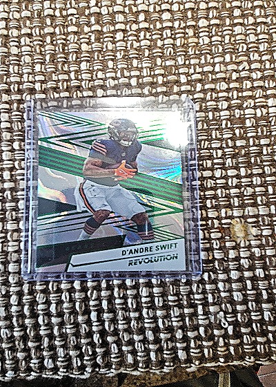 2025 Panini Revolution D'Andre Swift — front