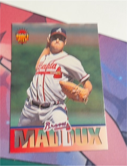 1994 Donruss Triple Play #46 Greg Maddux — front