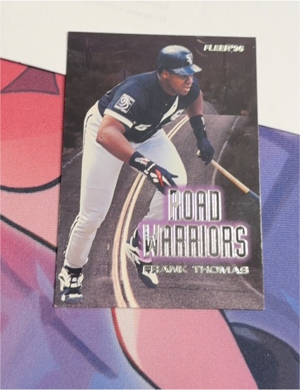 1996 Fleer Road Warriors #8 Frank Thomas — front