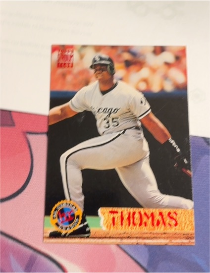 1994 Topps Stadium Club #528 Frank Thomas — front