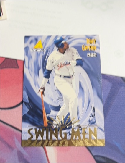 1995 Pinnacle #291 Tony Gwynn Swing Men — front