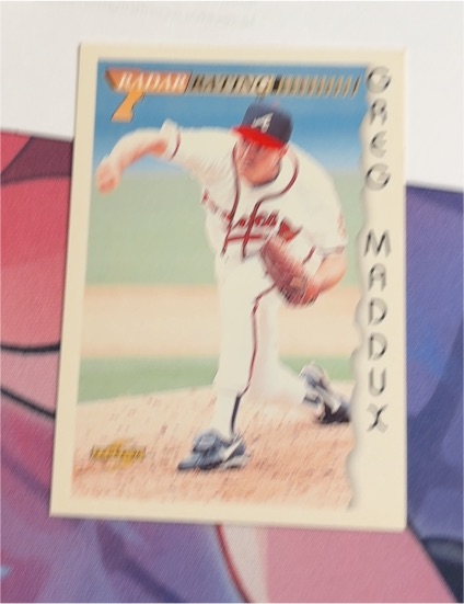 1996 Score #194 Greg Maddux Radar Rating — front