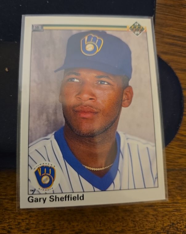 1990 Upper Deck #157 Gary Sheffield — front