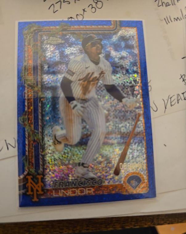 2025 Topps Chrome #170 Francisco Lindor — front