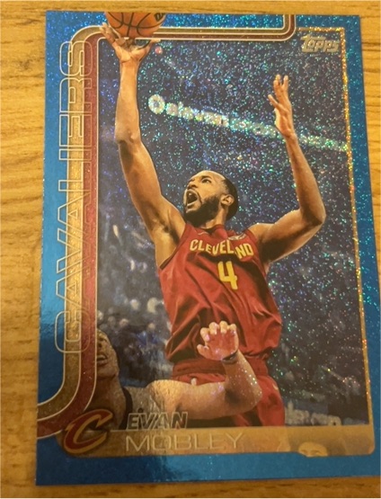 2025-26 Topps #82 Evan Mobley — front