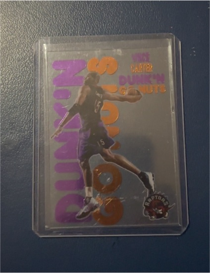 1998-99 Skybox E-X Century Dunk'N Go Nuts #12DG Vince Carter — front