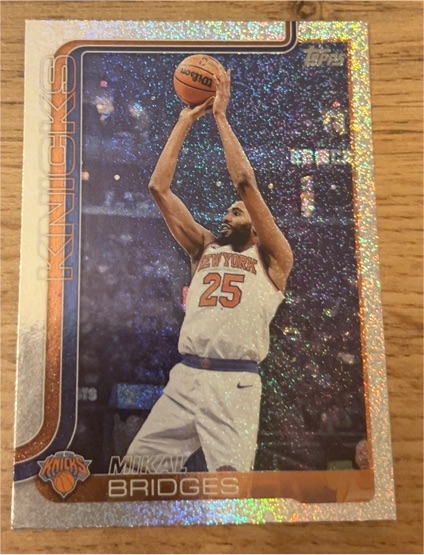 2025-26 Topps #18 Mikal Bridges — front
