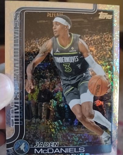2025-26 Topps #248 Jaden McDaniels — front