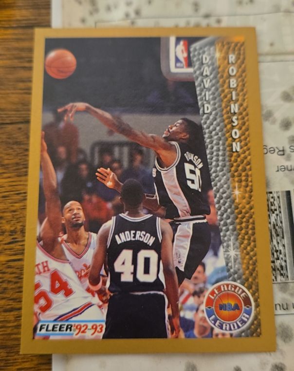 1992-93 Fleer #244 David Robinson — front