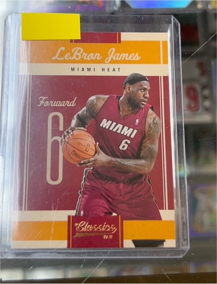 2010-11 Panini Classics #95 LeBron James — front