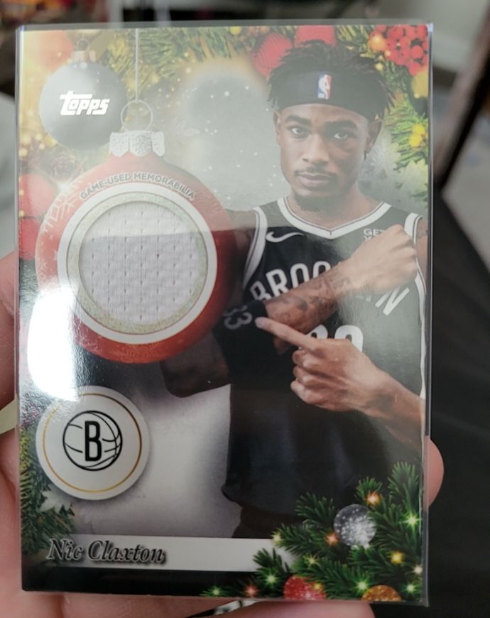 2025 Topps Holiday # Nic Claxton — front