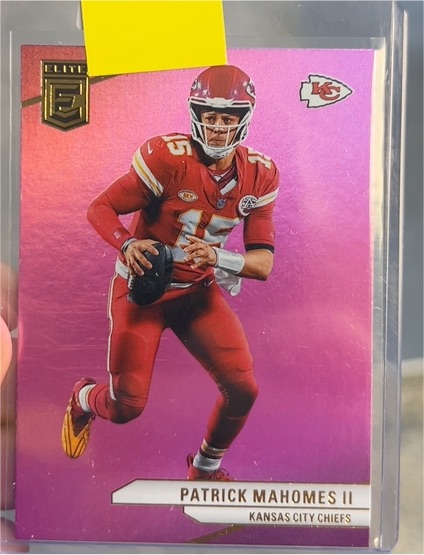 2024 Panini Donruss Elite #70 Patrick Mahomes II — front