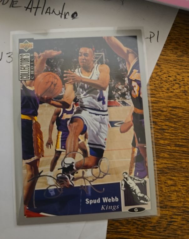 1994-95 Upper Deck Collector's Choice #89 Spud Webb — front