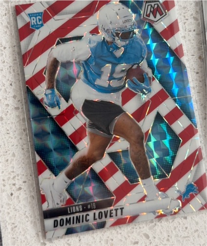2025 Panini Mosaic #19 Dominic Lovett — front