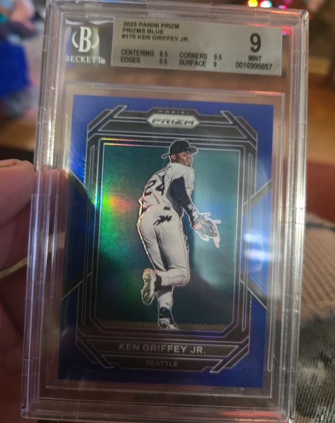 2023 Panini Prizm #175 Ken Griffey Jr. — front