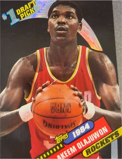 1993 Topps #4 Hakeem Olajuwon — front