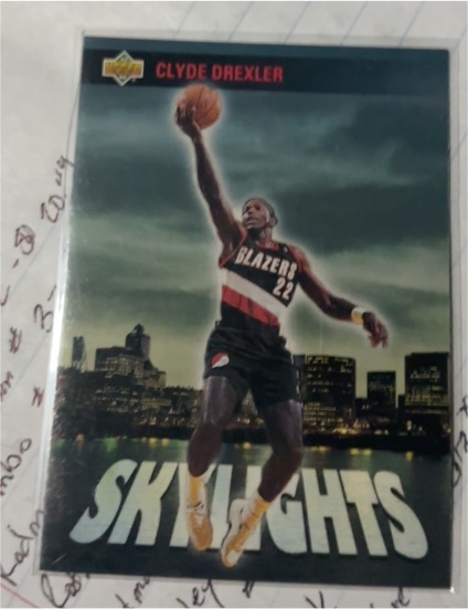 1993-94 Upper Deck #473 Clyde Drexler Skylights — front