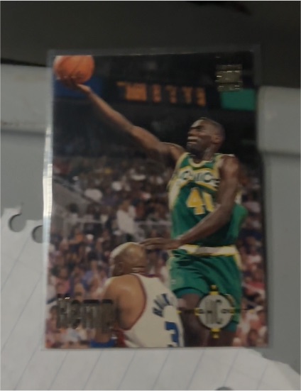 1993-94 Stadium Club #173 Shawn Kemp — front