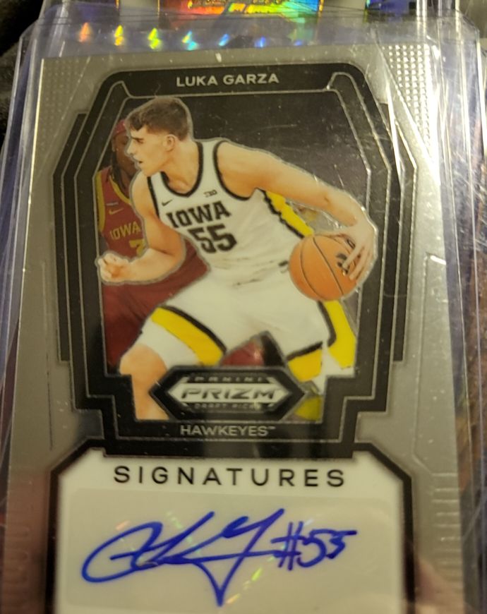 2024 Panini Prizm Draft Picks Signatures #S-LKG Luka Garza — front