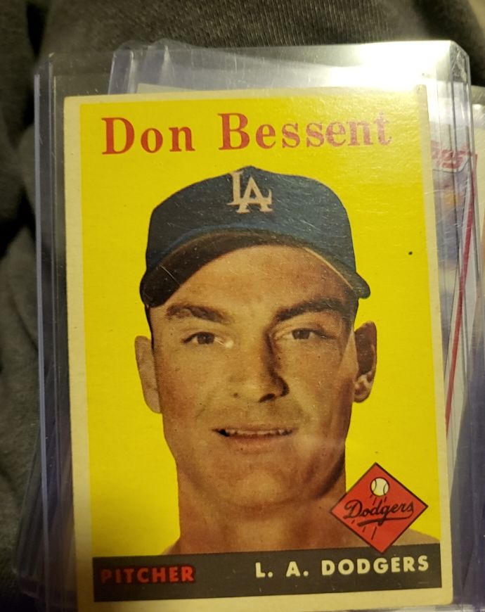 1958 Topps #401 Don Bessent — front