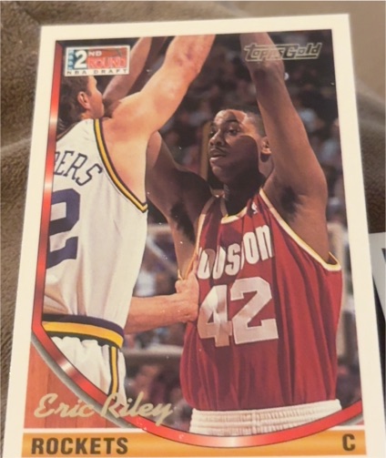 1993-94 Topps #310 Eric Riley — front