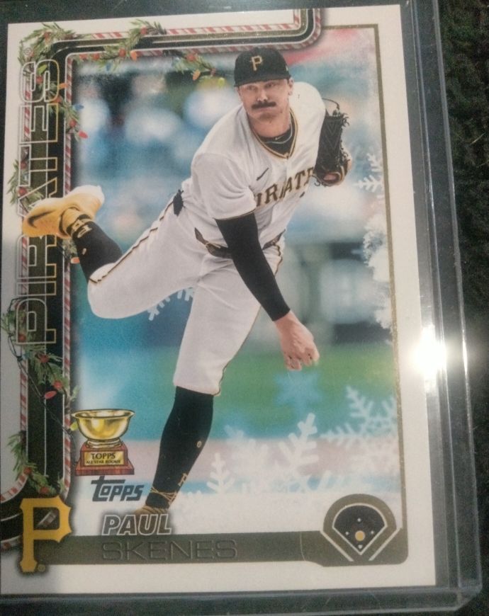 2025 Topps Holiday #H70 Paul Skenes — front