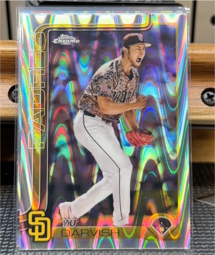 2025 Topps Chrome #186 Yu Darvish — front
