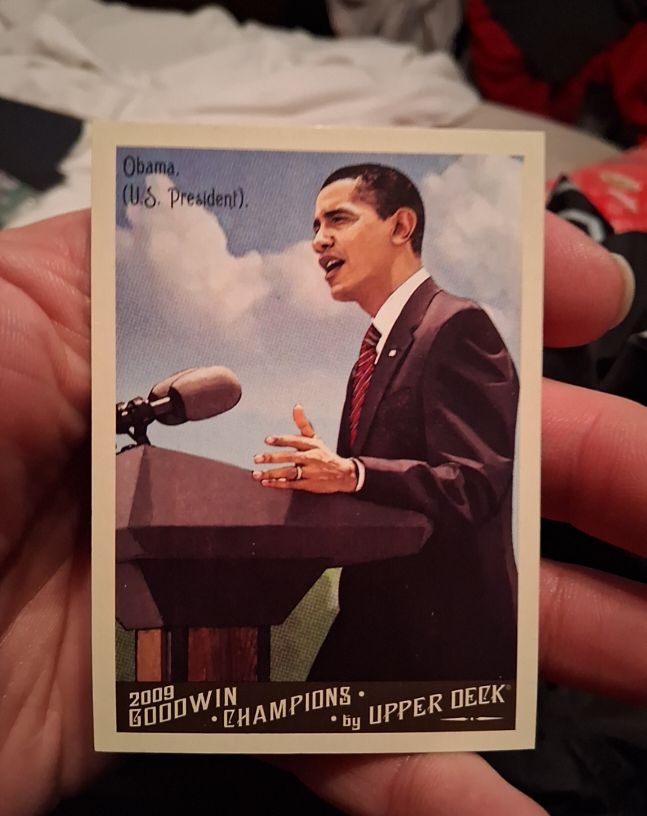 2009 Upper Deck Goodwin Champions #44 Barack Obama — front