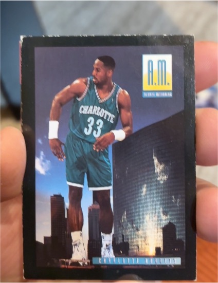 1993-94 SkyBox Premium #320 Alonzo Mourning — front
