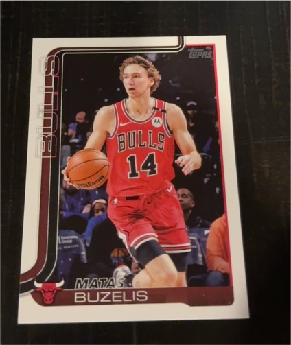 2025 Topps #37 Matas Buzelis — front