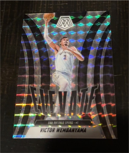 2024-25 Panini Mosaic #11 Victor Wembanyama Elevate — front