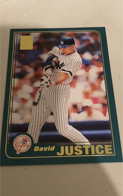 2001 Topps David Justice Yankees — front