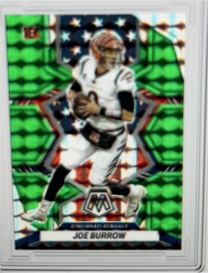 2022 Panini Mosaic Green #X Joe Burrow — front
