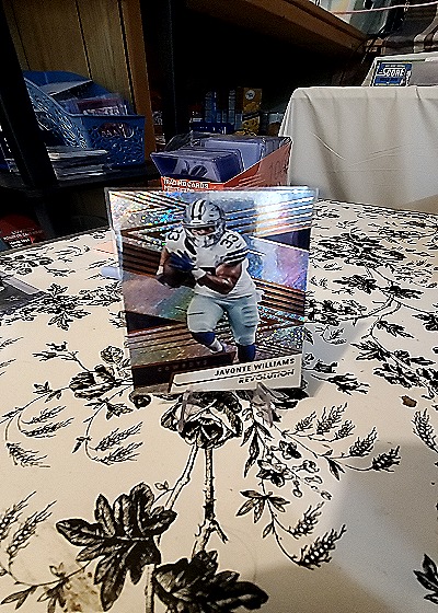 2023 Panini Revolution #33 Javonte Williams — front