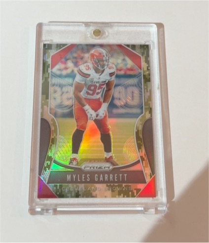 2024 Panini Prizm #17 Myles Garrett — front