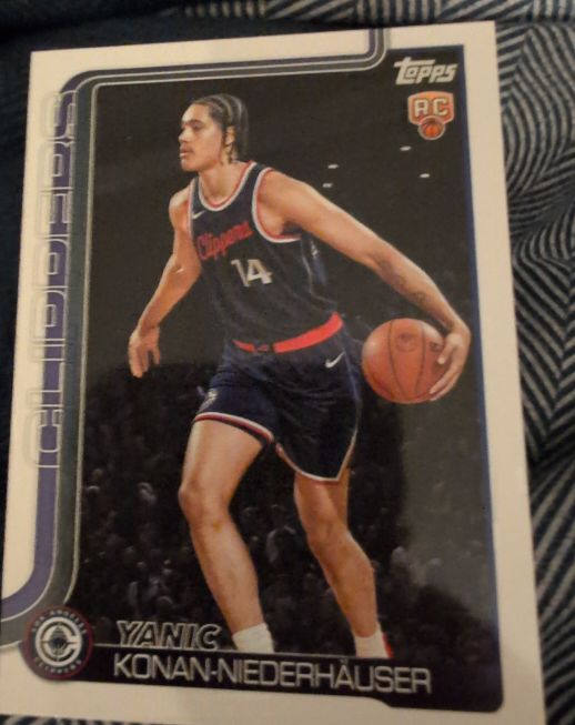 2025-26 Topps #230 Yanic Konan-Niederhauser — front