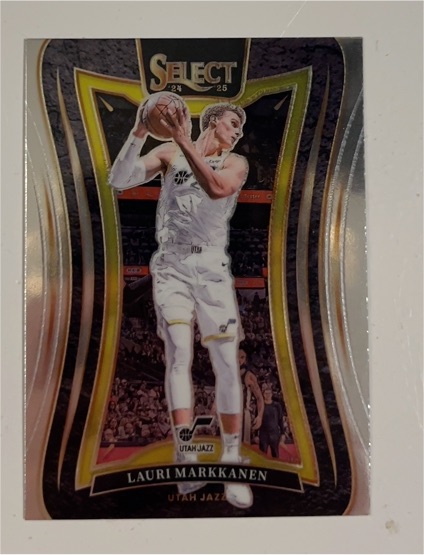 2024-25 Panini Select #324 Lauri Markkanen — front