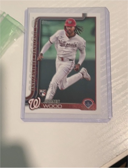 2025 Topps Chrome #132 James Wood — front