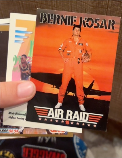1992 Skybox Bernie Kosar Air Raid Poster Card — front