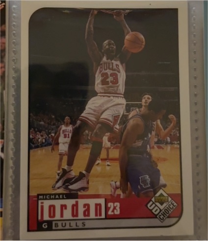 1998-99 Upper Deck UD Choice #23 Michael Jordan — front