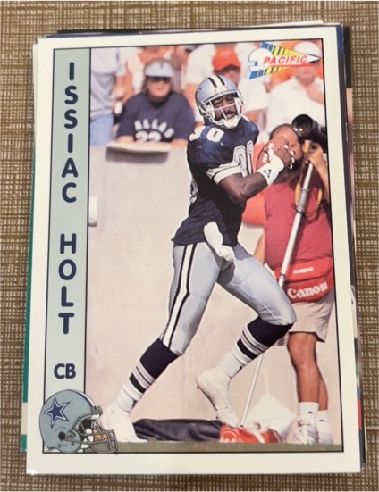 1992 Pacific #391 Issiac Holt — front