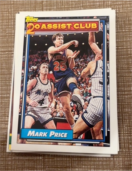 1992-93 Topps #218 Mark Price — front