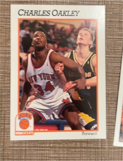 1991-92 NBA Hoops #142 Charles Oakley — front