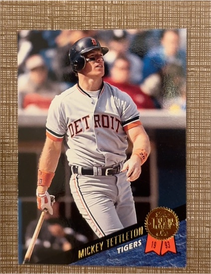 1993 Leaf #213 Mickey Tettleton — front