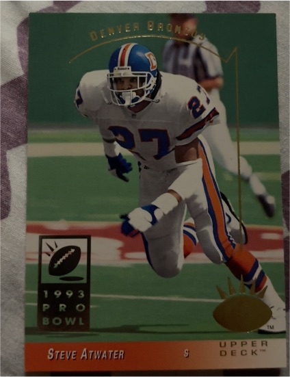 1993 Upper Deck #9 Steve Atwater — front