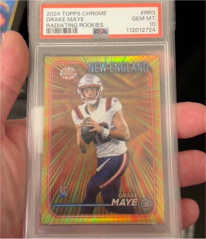 2024 Topps Chrome #RR3 Drake Maye Radiating Rookies — front