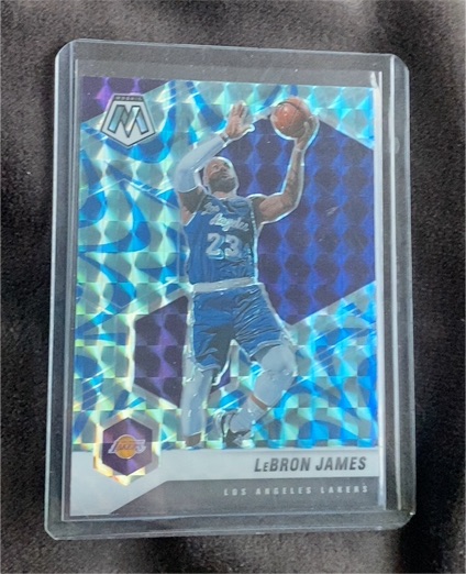 2020-21 Panini Mosaic #81 LeBron James — front