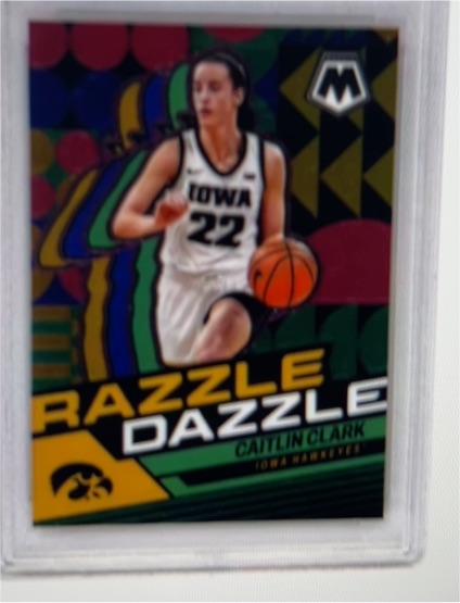 2024 Panini Mosaic Caitlin Clark Razzle Dazzle — front